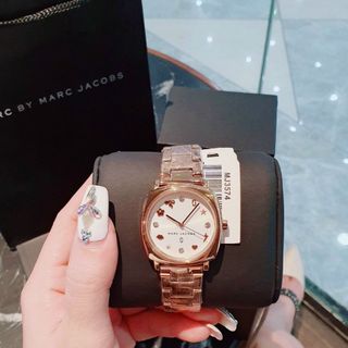 ĐỒNG HỒ MARC JACOB VUÔNG NỮ CAO CẤP HOT