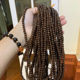 Tràng hạt gỗ mun công dả trầm hương