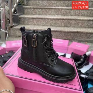 Giày boots trẻ em màu đen chất da mềm buộc dây cá tính K062