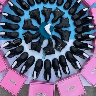 Giày boots trẻ em màu đen chất da mềm buộc dây cá tính K062