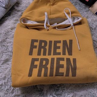 Áo hoodie nỉ ngoại tay phồng cánh dơi in frien frien form dưới 70kg