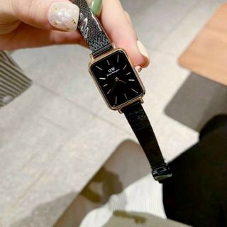 ĐỒNG HỒ D W CHỮ NHẬT DÂY LƯỚI NỮ