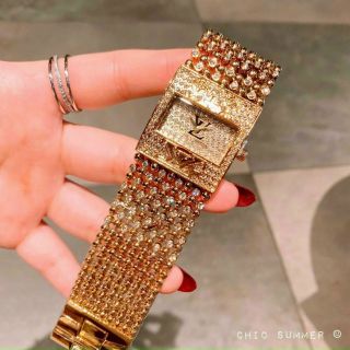 ĐỒNG HỒ LOUlS VUITTON BẢNG NỮ NEW2022