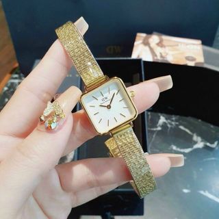 ĐỒNG HỒ D W VUÔNG DÂY LƯỚI NỮ
