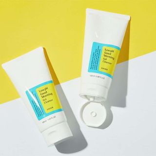 [Loại 150ml] Sữa Rửa Mặt Cosrx Low PH Good Morning Gel Cleanser Dạng Gel Chiết Từ Dầu Cây Trà