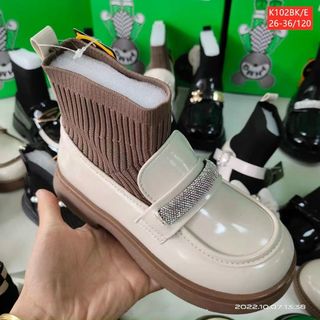 Giày boots trẻ em chất da mềm cổ chun co giãn thoải mái K102