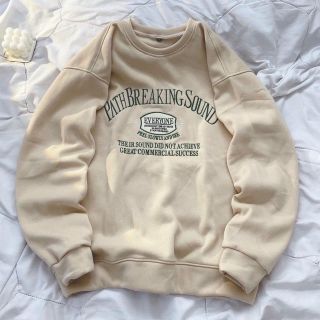 Áo sweater logo thêu everyone form dưới 68kg