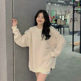 Áo sweater logo in doris:studio form dưới 68kg