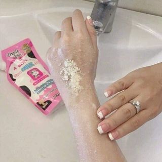 MUỐI TẮM SỮA BÒ TẨY TẾ BÀO CHẾT A BONNE SPA MILK SALF