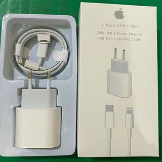 Sạc nhanh iPhone 13