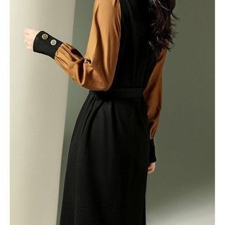 ĐẦM XÒE TAY DÀI PHỐI MÀU NÂU ĐEN - DT1689