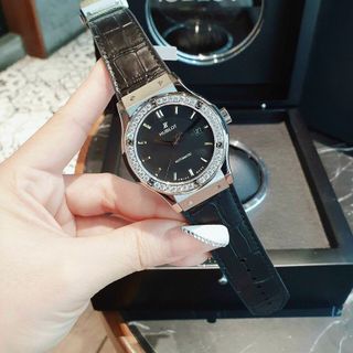 ĐỒNG HỒ HUBLOT COUPLE CLASSIC FUSION TITANIUM SIÊU CẤP