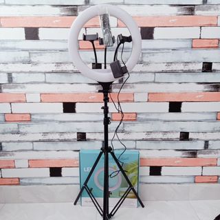 Đèn Livestream YQ360 Size + Kẹp Điện Thoại, Đèn Hỗ Trợ Chụp Ảnh - Make up - Quay Tiktok