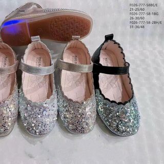Giày búp bê trẻ em mũi tròn chất da mềm viền gợn sóng đính hạt lấp lánh F026