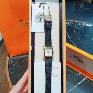 ĐỒNG HỒ HERRMES MINI GOLD VUÔNG CAO CẤP NEW