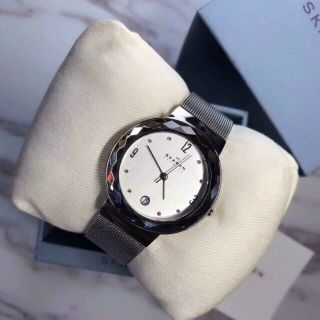 ĐỒNG HỒ SKAGEN SILVER NỮ CAO CẤP HOT