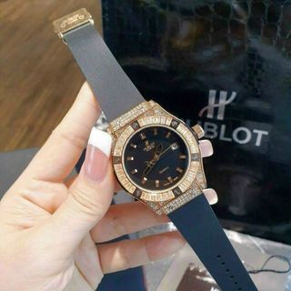ĐỒNG HỒ HUBLOT ĐÁ VUÔNG NỮ HOT NEW