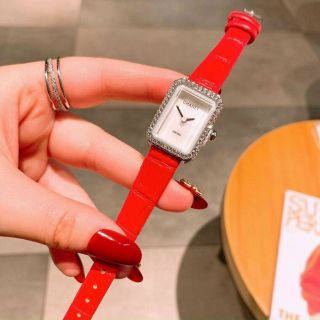 ĐỒNG HỒ THỜI TRANG CHANE MINI SALE