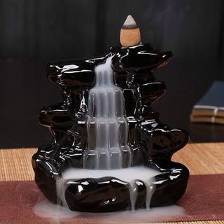 Thác khói trầm hương dùng xông đốt trầm nụ cháy khói ngược giá sỉ - bán buôn