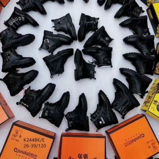 Giày boots trẻ em đen chất da tốt buộc dây cá tính K244