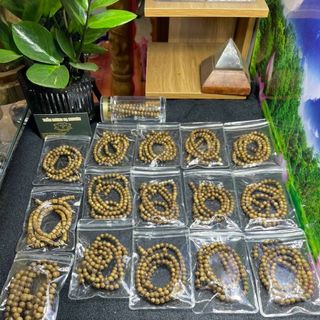 Chuổi Trầm Hương Tự nhiên 108 hạt 6li