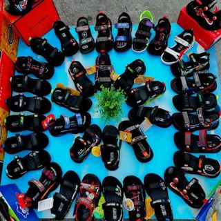 Sandal trẻ em quai ngang dán giá xưởng K256
