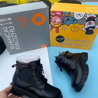 Giày boots trẻ em đen buộc dây sành điệu K292
