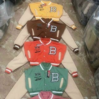 Áo khoác crotop kiểu bomber logo thêu chữ WH B đẹp