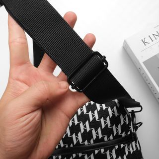 Túi đeo chéo cao cấp nam, Túi xách nam, Chất liệu 100% Jean size | 26cm x 20cm x 6cm