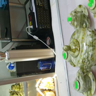 Bộ ấm trà làm bằng đá serpentin nguyên khối