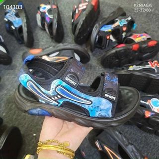 Sandal trẻ em quai dán siêu nhân đẹp giá sỉ