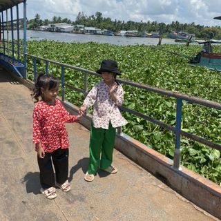 Bà ba bé gái họa tiết nhí + quần phi màu, đen, trắng