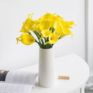 Bó 5 Cây Hoa Rum/ Calla LilY