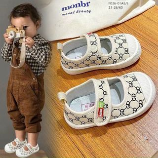 Giày trẻ em quai ngang dán đẹp F036