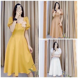 Đầm cổ U đính hoa