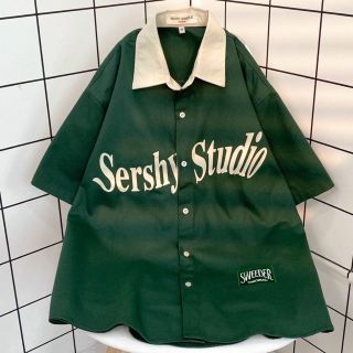 Áo khoác sơ mi cổ bẻ, chất kaki mềm logo in sershy studio