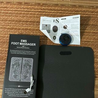 Massage bàn chân sạc điện