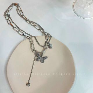 Dây chuyền bạc hình trái tim bươm❤