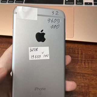 iPhone 6s 32GB màu đen QT zin đẹp pin100% Bảo Hành 12Tháng giá sỉ
