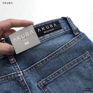 QUAN JEAN DAI AKUBA 01D0561