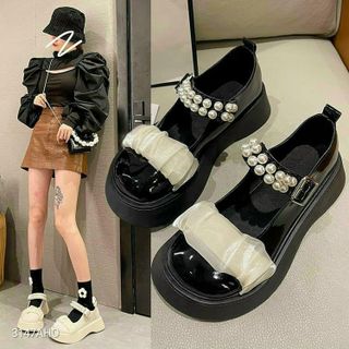 búp bê dây ngọc