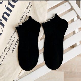 Tất vớ nữ cổ ngắn ren
