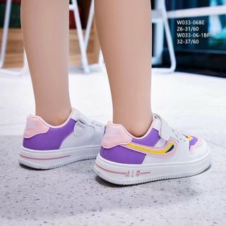 Giày thể thao trẻ em chất da mềm W033