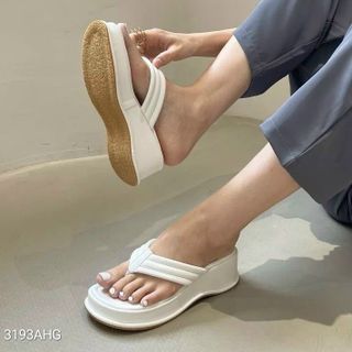 Dép kẹp phồng