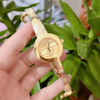 Đồng hồ kiền guccci mới đẹp