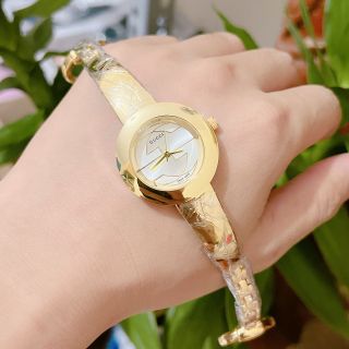 Đồng hồ kiền guccci mới đẹp