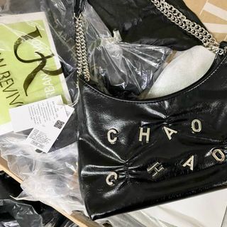 Túi xách quảng châu U.RBAN REVIVO CHAOS XUẤT XỊN (Chuyên sỉ túi xách sll, balo, ví, thắt lưng, túi Laptop)