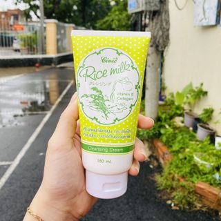 Sữa Rửa Mặt Gạo Thái Lan Ngăn Ngừa Mụn, Da Sang Khỏe Civic Rice milk Thái Lan 180ml Chính Hãng