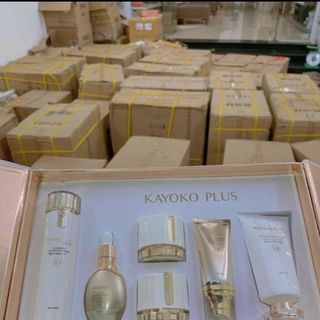 Bộ Mỹ Phẩm Kayoko Plus+ 6in1 Nhật Bản