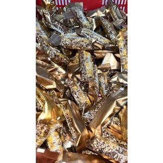 Thanh Gạo Lứt Chà Bông Hộp 250 G